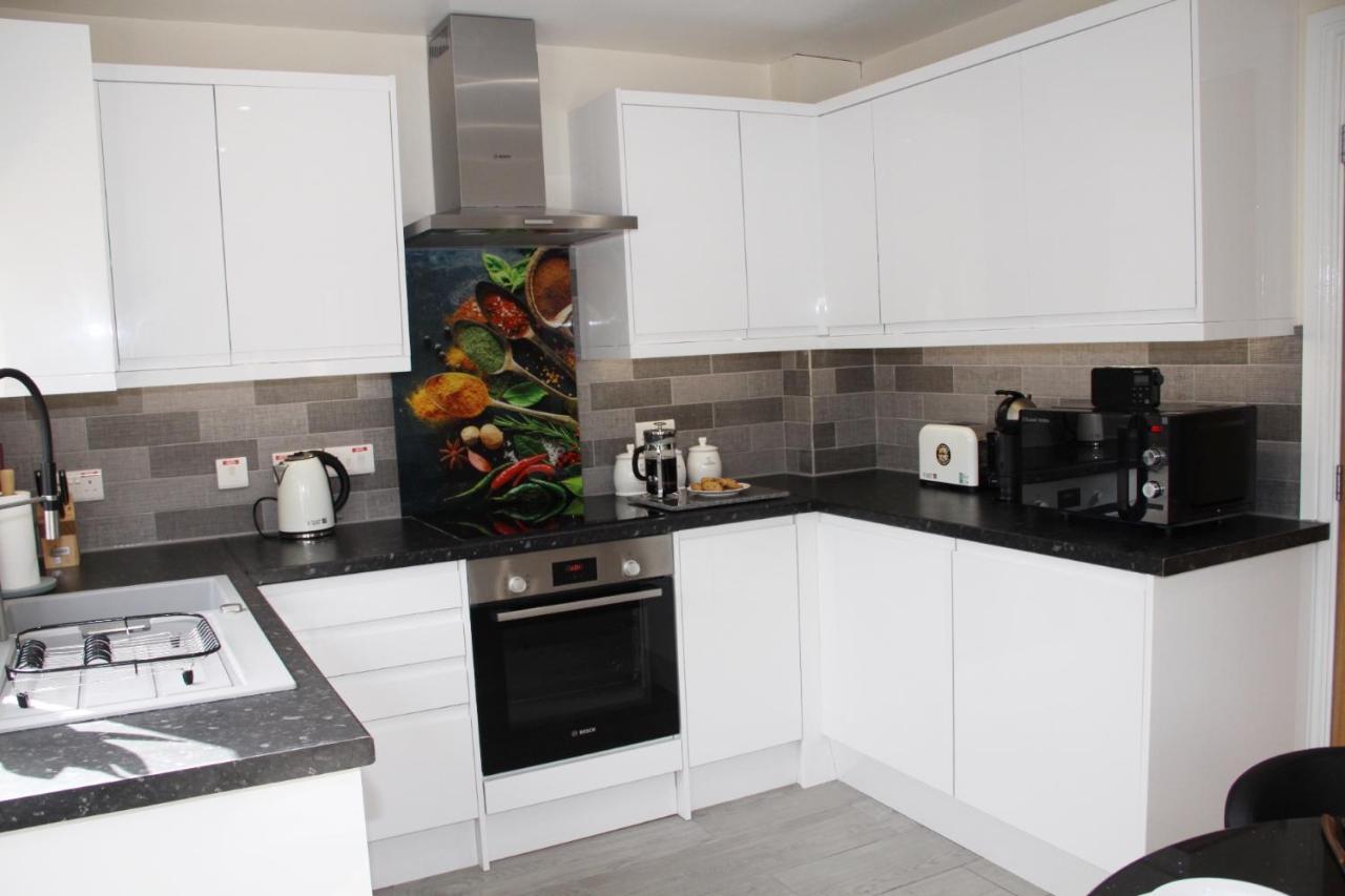 City Centre Town House With Riverside Views And Free Parking 1Bak York Exterior foto